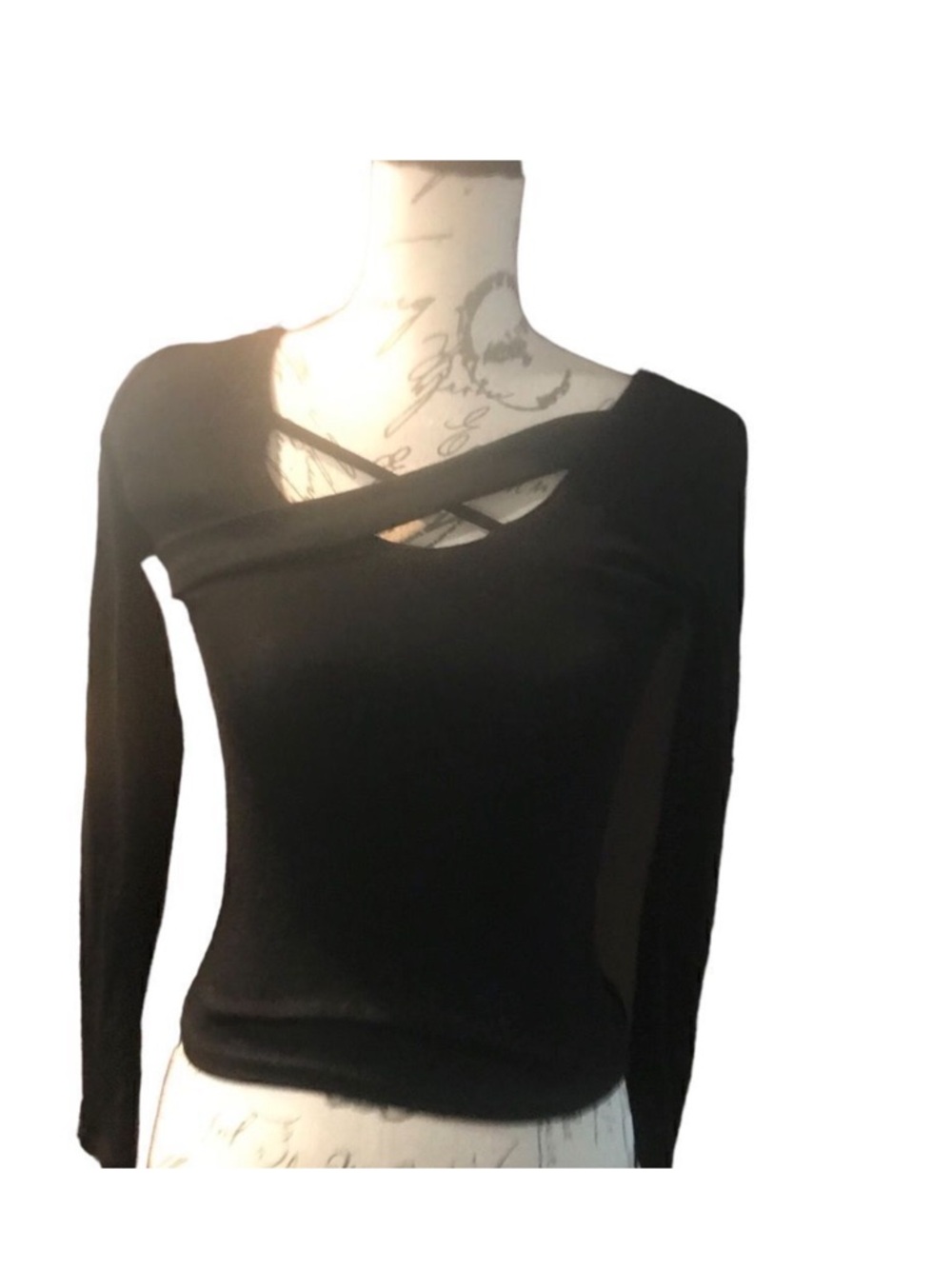 Black Crisscross Long Sleeve Slim Fit Tee - Picture 3 of 10